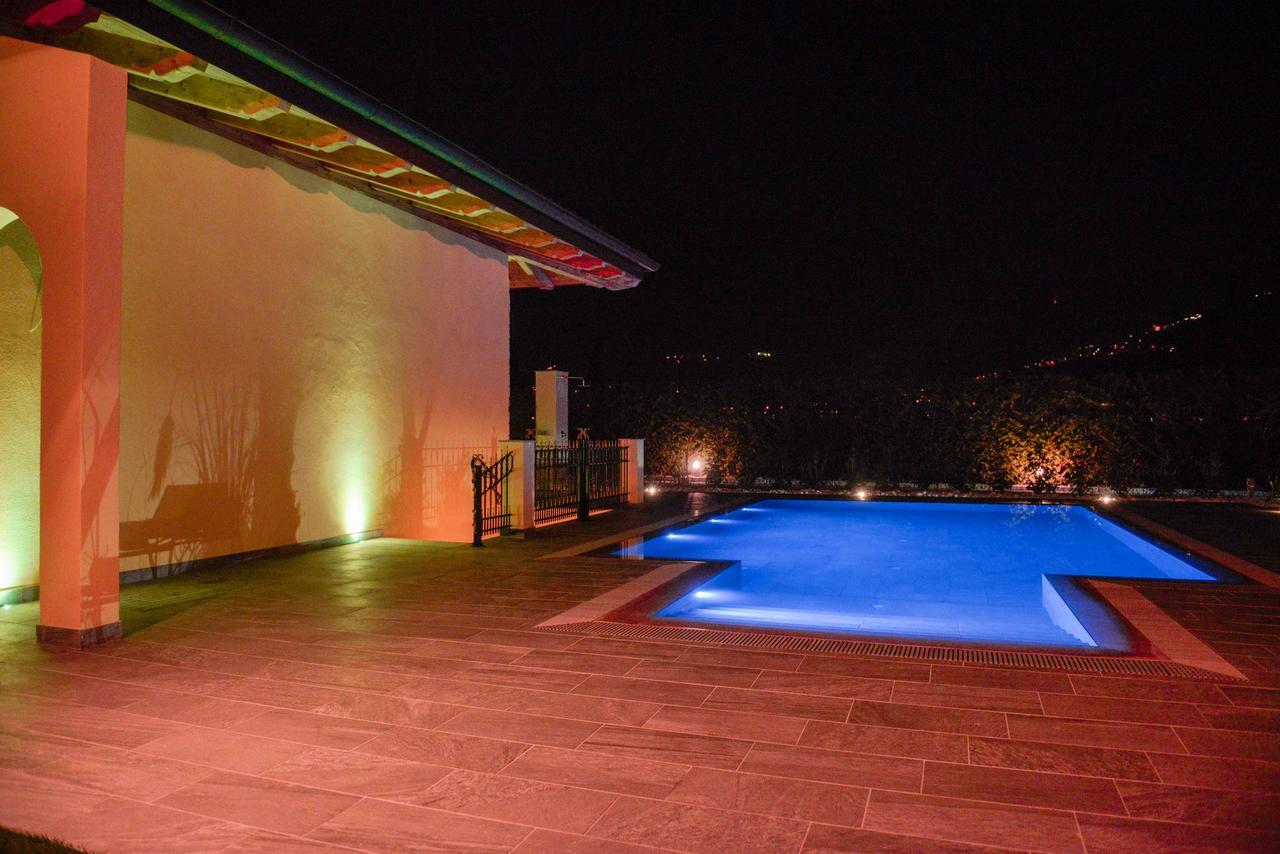 Villa Luxury House & Spa Riva del Garda Exterior foto