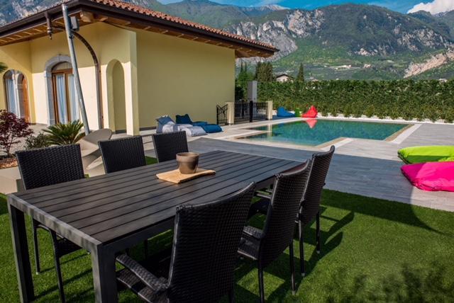 Villa Luxury House & Spa Riva del Garda Exterior foto