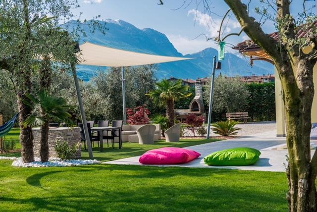 Villa Luxury House & Spa Riva del Garda Exterior foto