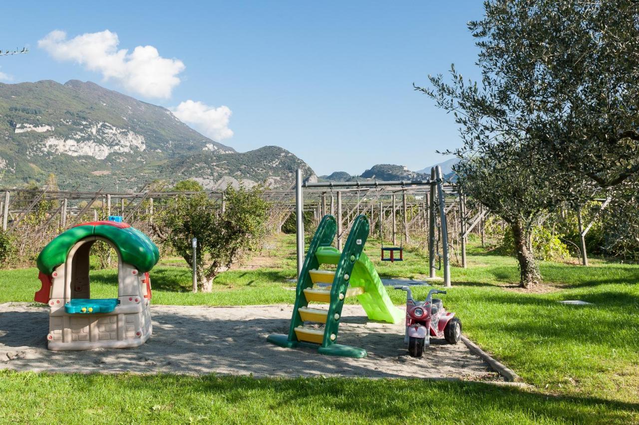 Villa Luxury House & Spa Riva del Garda Exterior foto