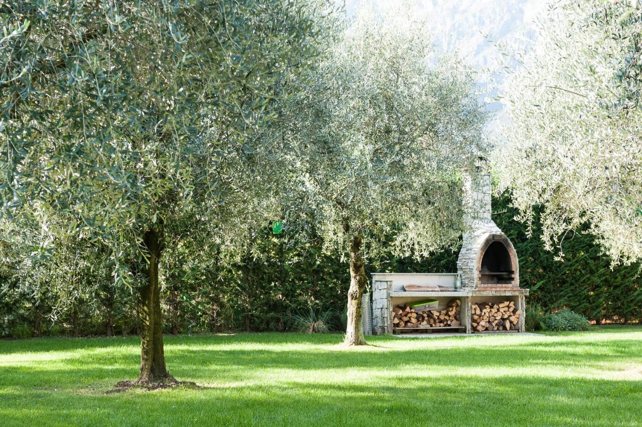 Villa Luxury House & Spa Riva del Garda Exterior foto